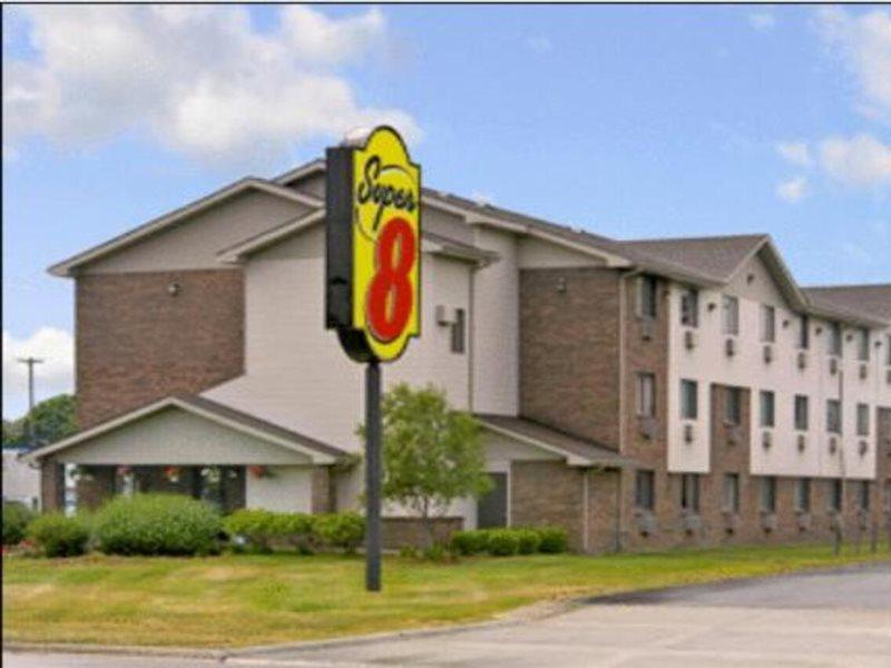 Comfort Inn Detroit - Troy Clawson Exterior photo