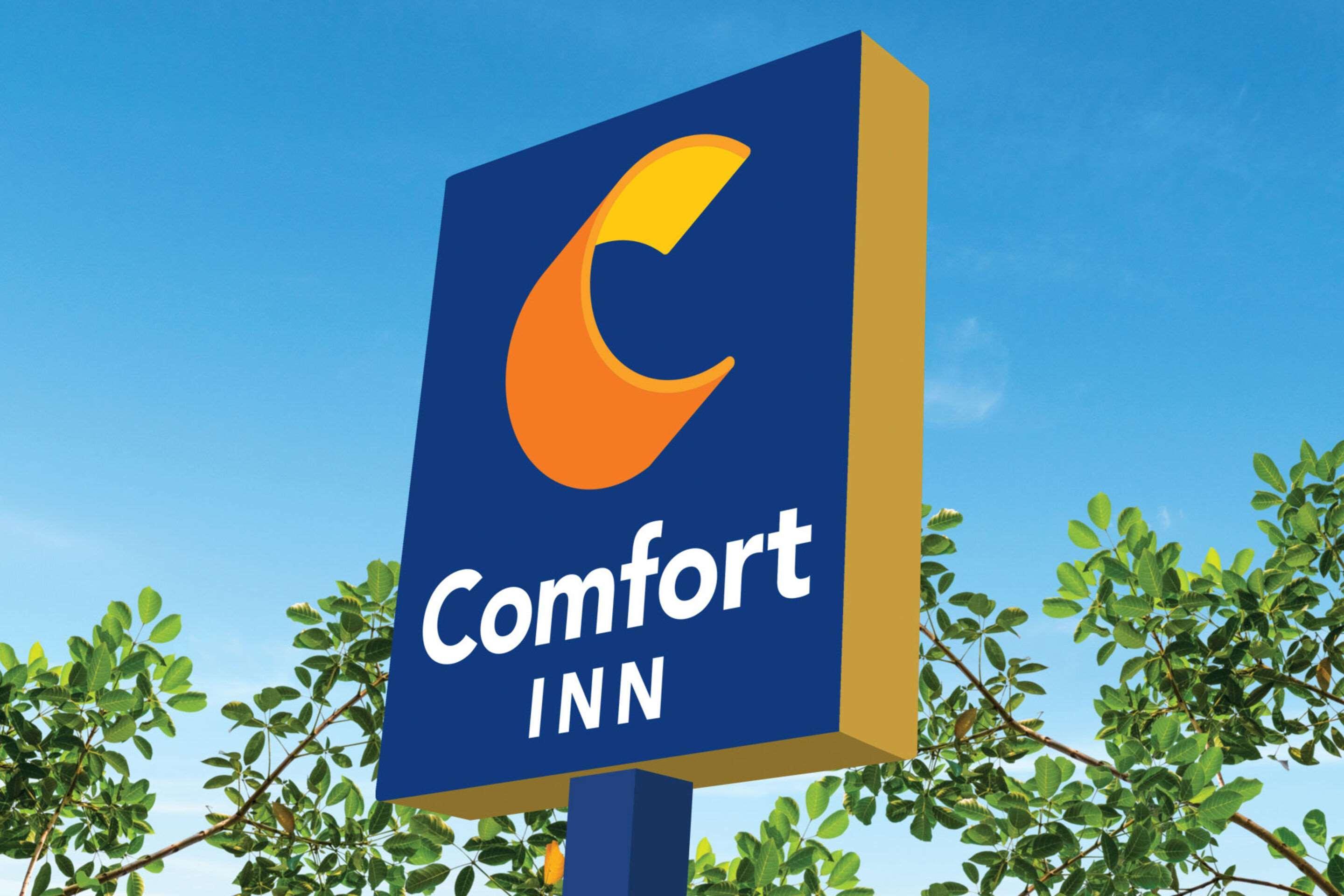 Comfort Inn Detroit - Troy Clawson Exterior photo